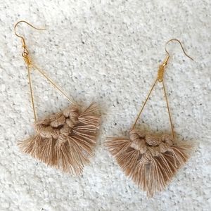 ❎SOLD❎🔻Handmade Triangle Macrame Earrings🔻
